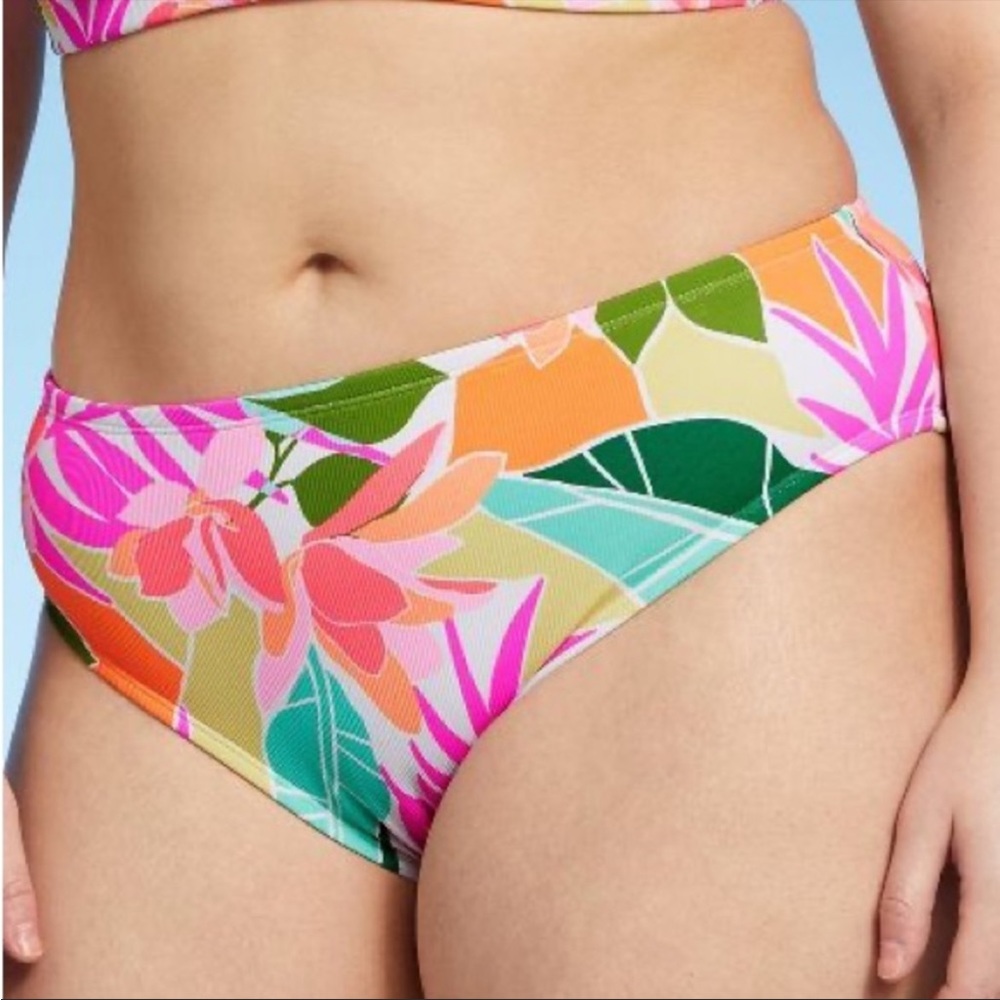 Xhilaration multicolor tropical print ribbed swim bottom size medium